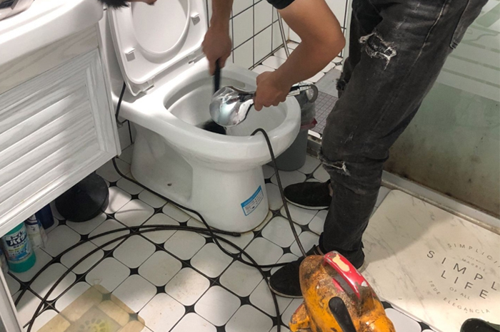 江孜疏通下水道